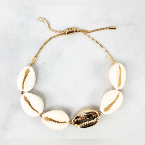 NWT Logan Tay Puka Adjustable Shell Bracelet NIB - Picture 2 of 4